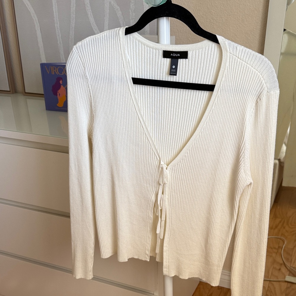 Aqua Women's Cream Ribbed V-Neck Blouse | Going Out Top